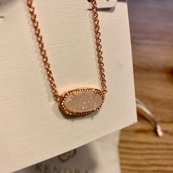 🛑 SOLD Kendra Scott Elisa Iridescent Druzy - Picture 10 of 16